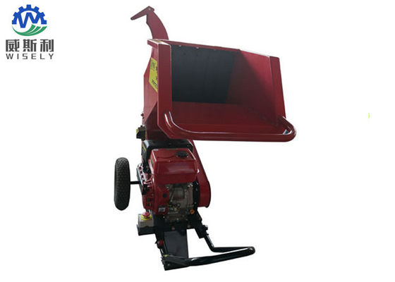 Máquina chipper de madera móvil automática con capacidad del depósito de gasolina 6.5L proveedor